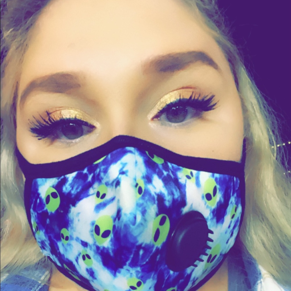 Meet your Posher, Jess